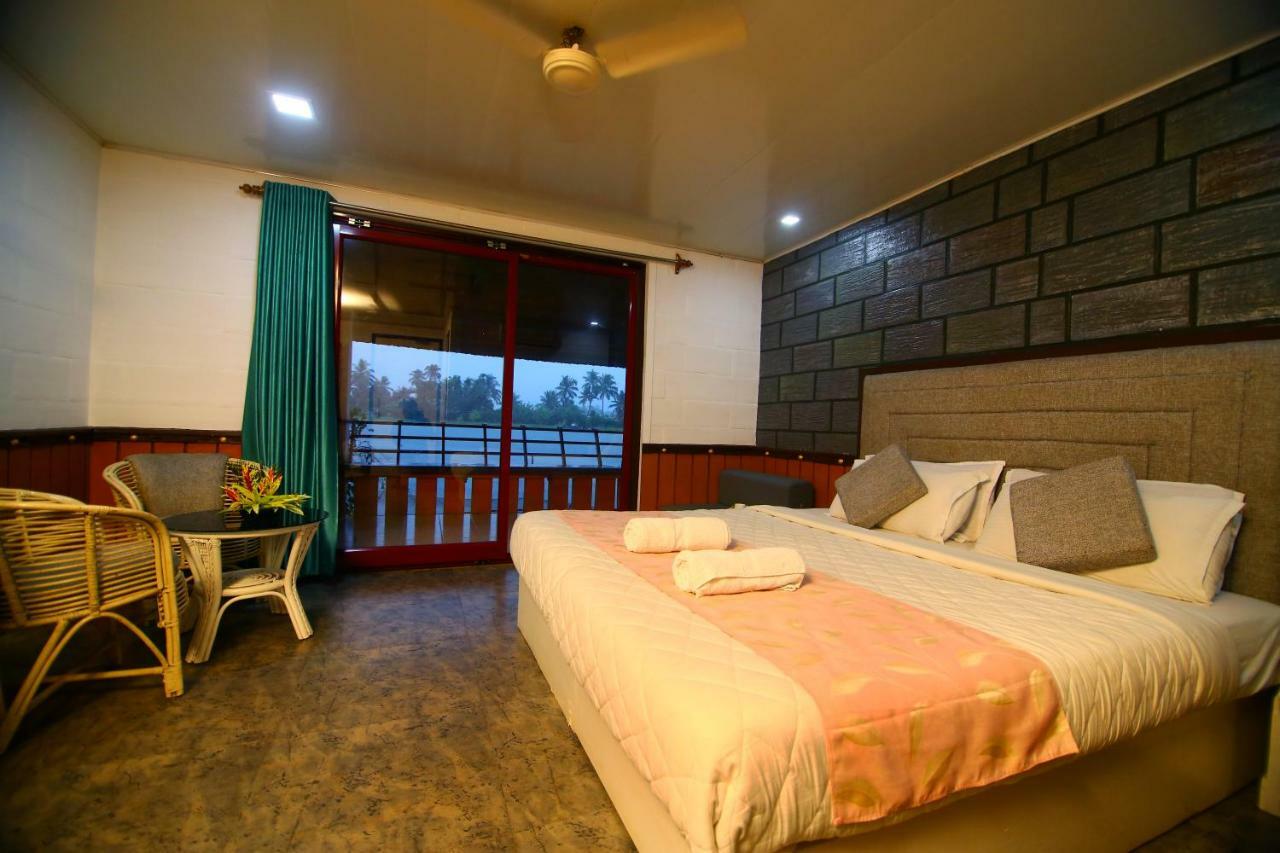 Green Palace Ayurveda Resort, Alleppey Alappuzha Ngoại thất bức ảnh