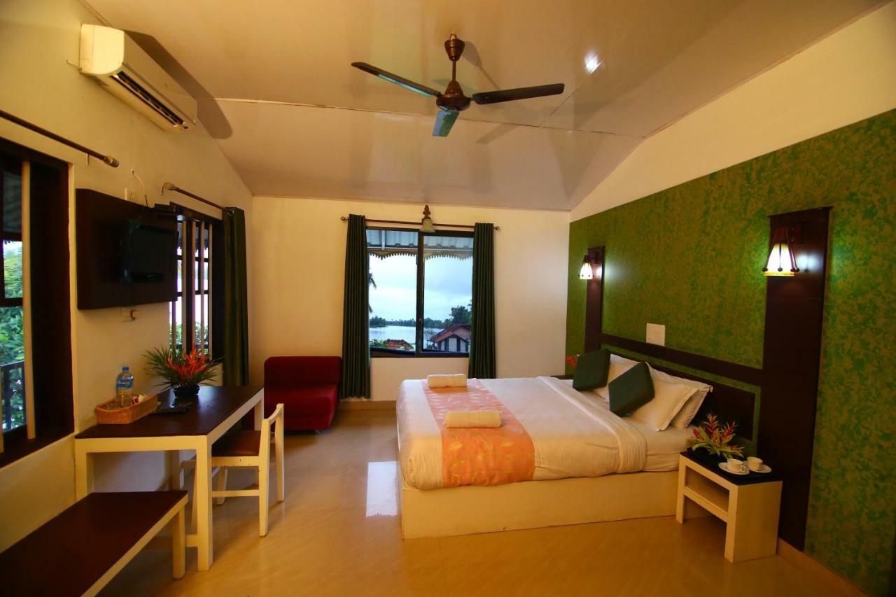 Green Palace Ayurveda Resort, Alleppey Alappuzha Ngoại thất bức ảnh