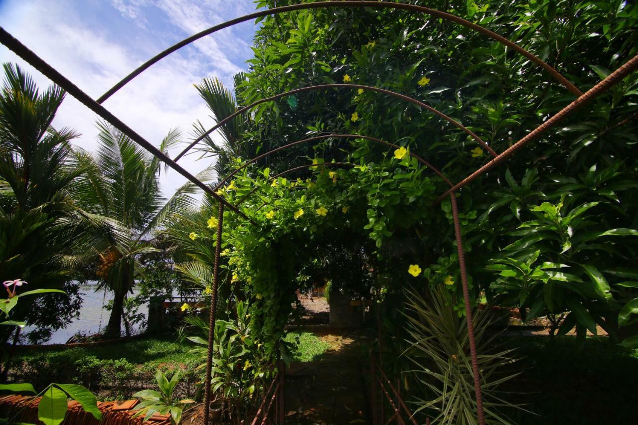 Green Palace Ayurveda Resort, Alleppey Alappuzha Ngoại thất bức ảnh