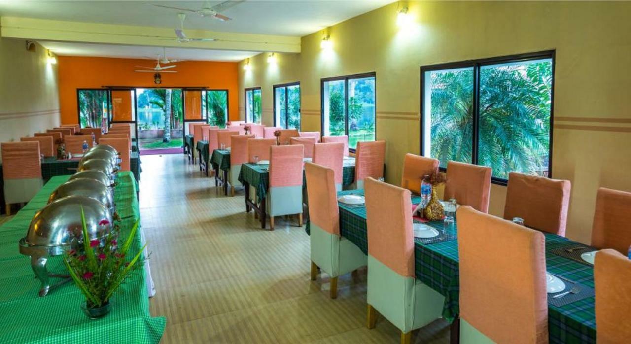 Green Palace Ayurveda Resort, Alleppey Alappuzha Ngoại thất bức ảnh